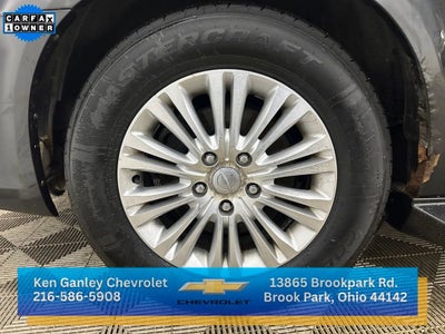 2015 Chrysler Town & Country Limited Platinum