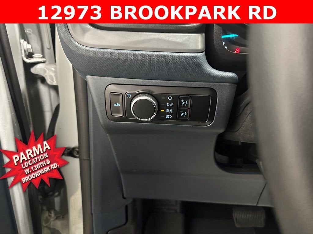 2024 Ford Maverick XL