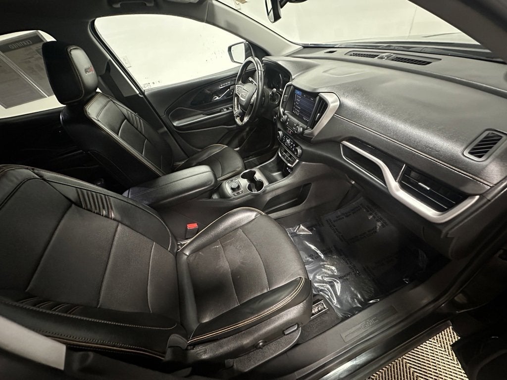 2023 GMC Terrain AT4
