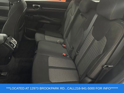 2023 Kia Sorento LX