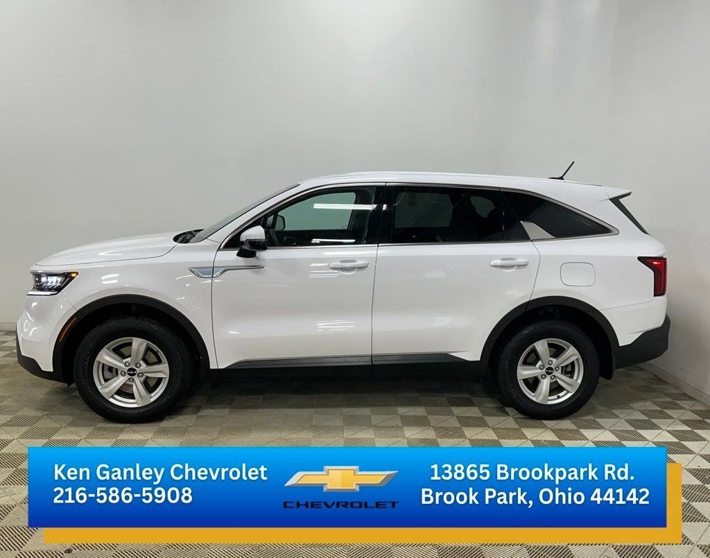 2023 Kia Sorento LX
