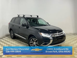2017 Mitsubishi Outlander ES