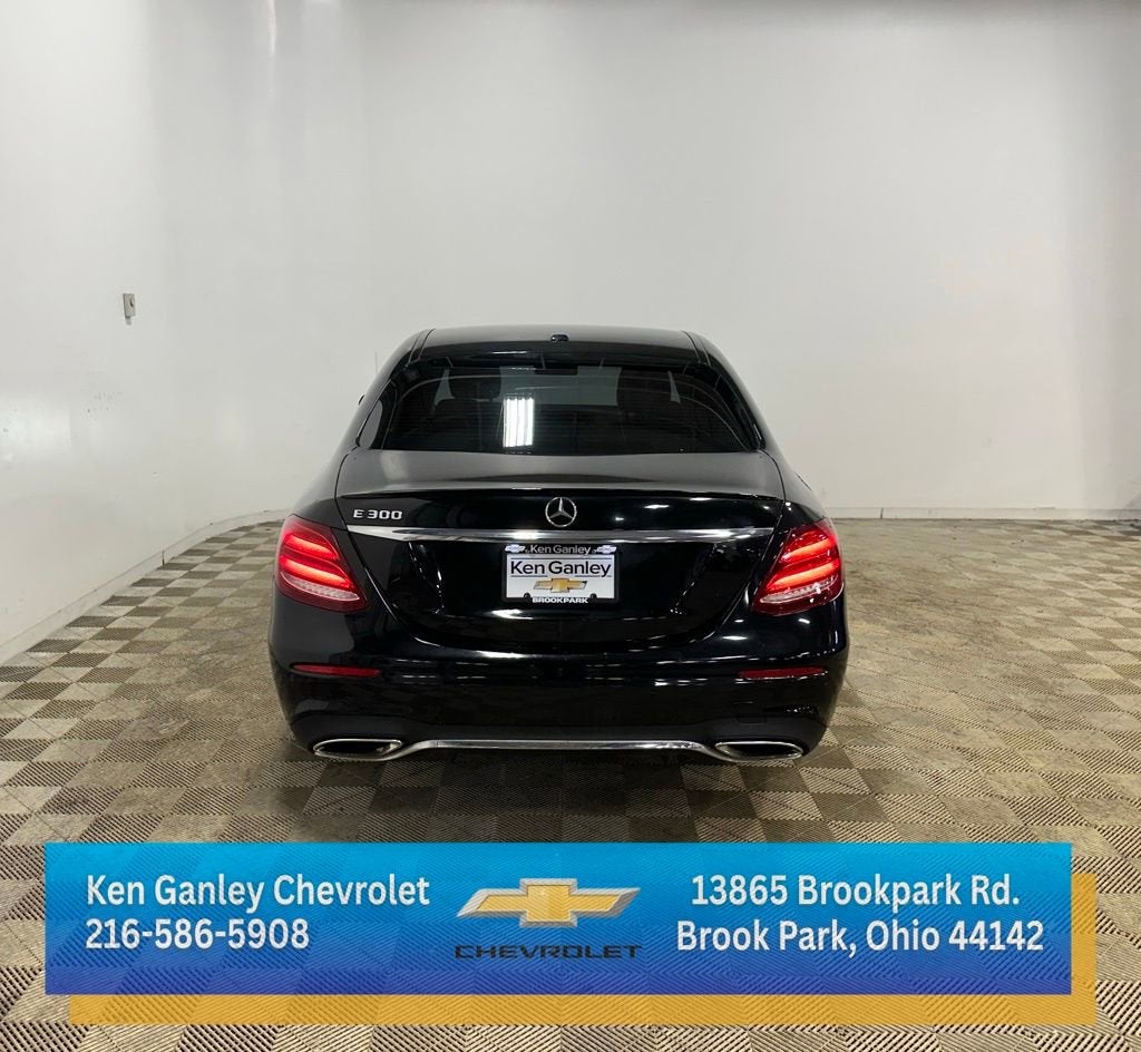 2017 Mercedes-Benz E 300 E 300 Luxury
