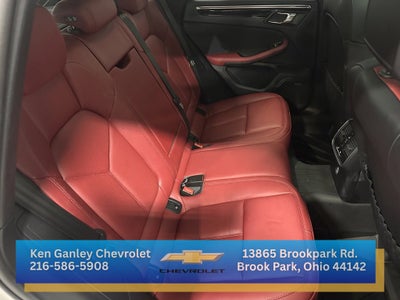 2024 Porsche Macan NA