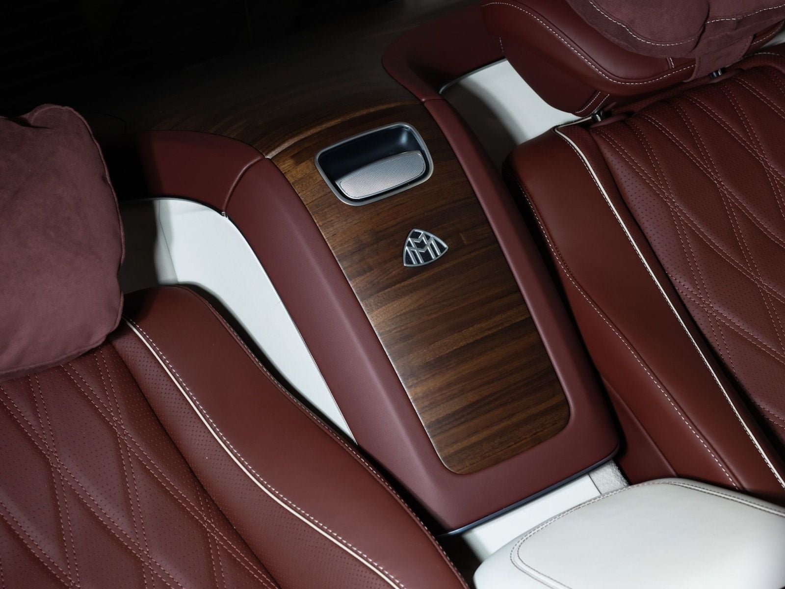 2026 Mercedes-Benz GLS Maybach GLS 600 4MATIC®