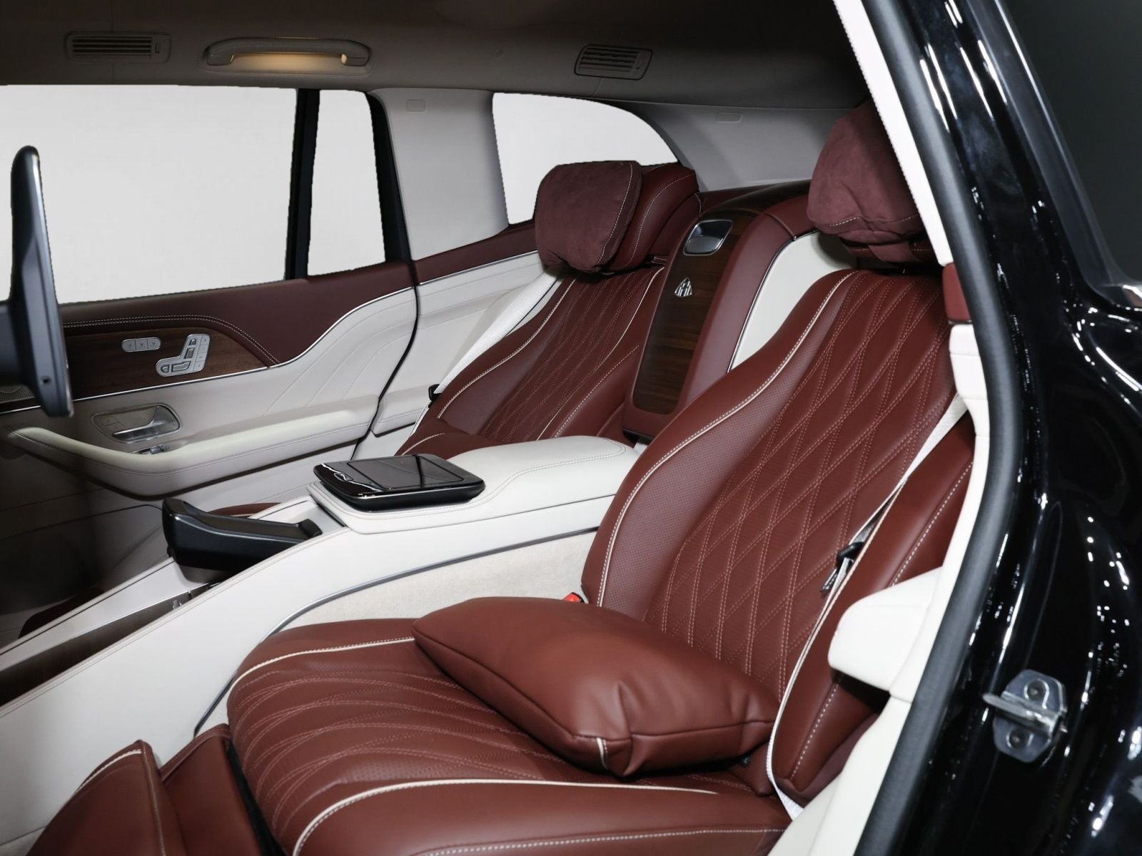 2026 Mercedes-Benz GLS Maybach GLS 600 4MATIC®