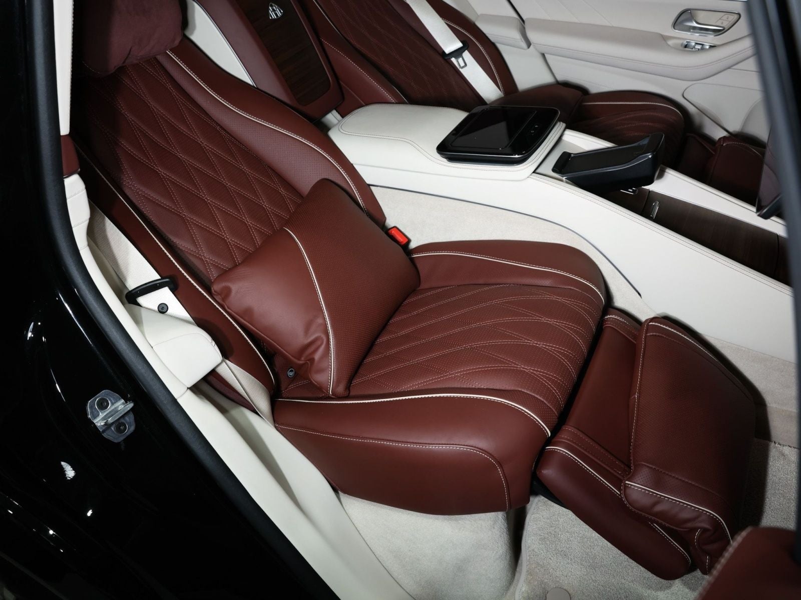 2026 Mercedes-Benz GLS Maybach GLS 600 4MATIC®