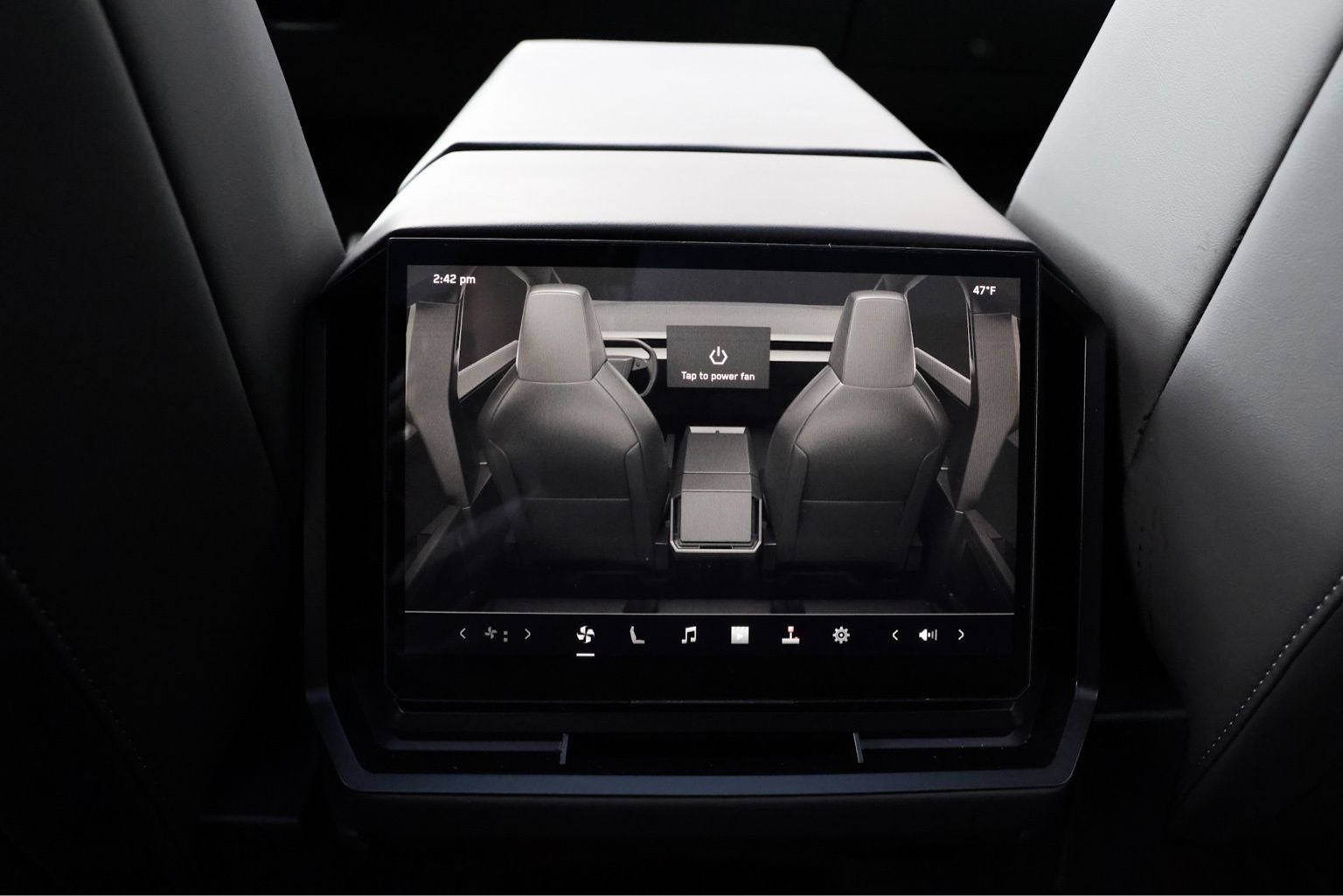 2024 Tesla Cybertruck AWD