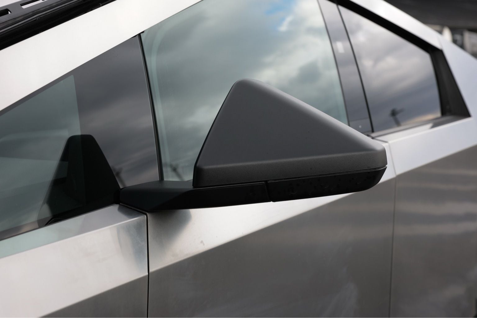 2024 Tesla Cybertruck AWD