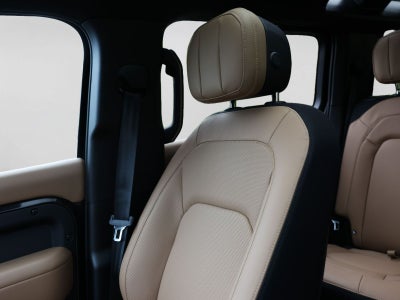 2026 Land Rover Defender 110 V8