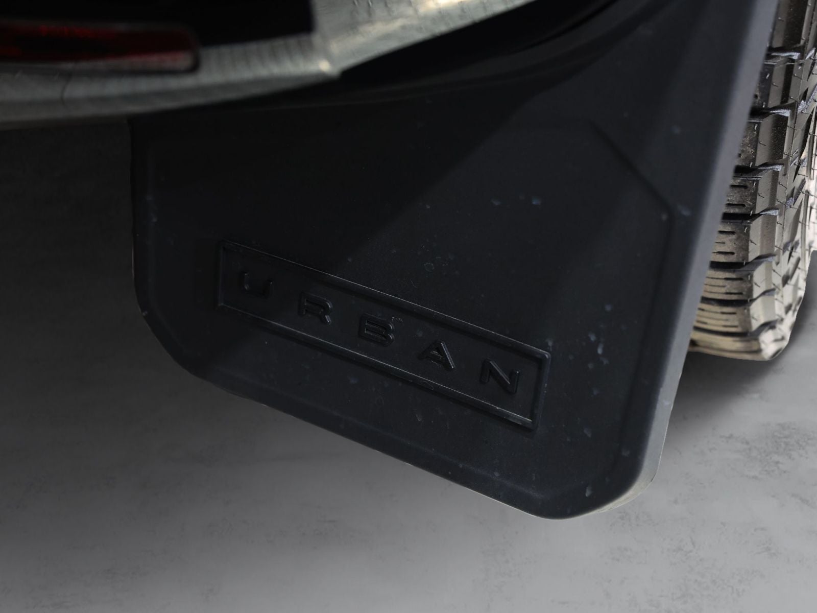 2026 Land Rover Defender 110 V8