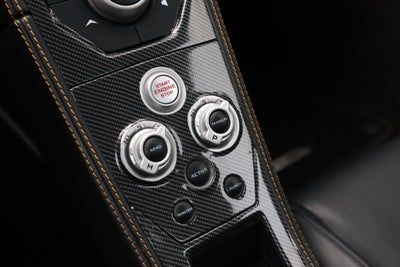 2013 McLaren MP4-12C Base