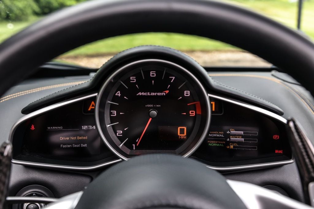 2013 McLaren MP4-12C Base