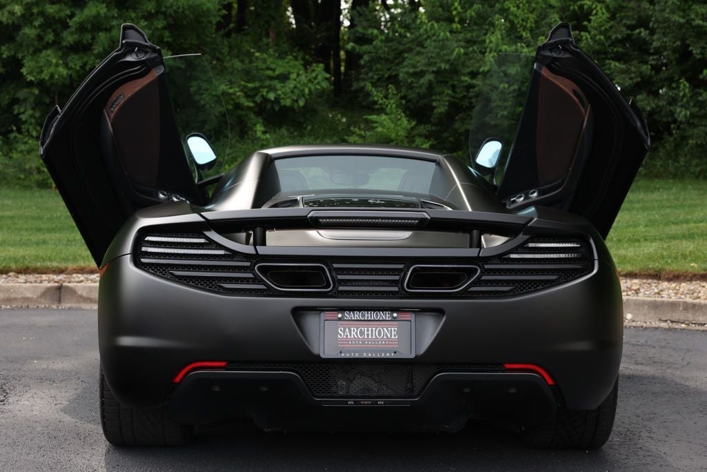 2013 McLaren MP4-12C Base