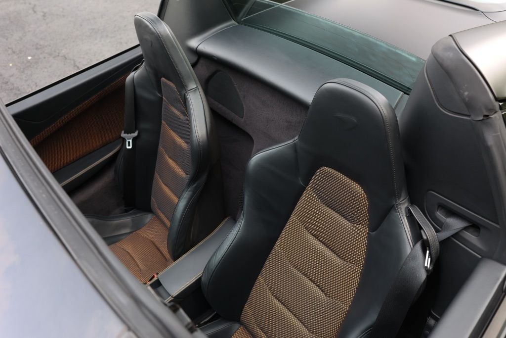 2013 McLaren MP4-12C Base