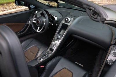 2013 McLaren MP4-12C Base