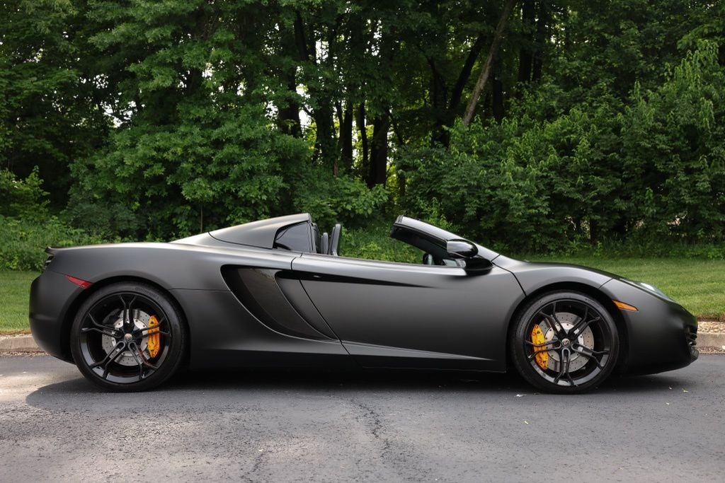2013 McLaren MP4-12C Base