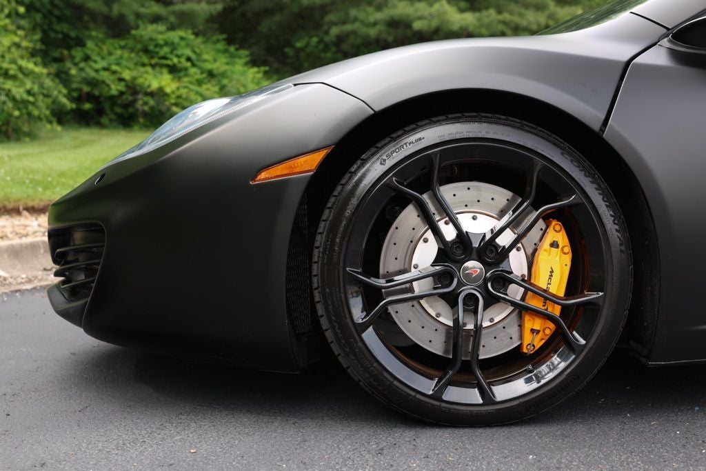 2013 McLaren MP4-12C Base