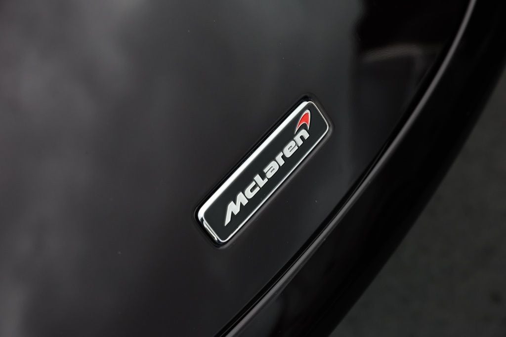 2018 McLaren 720S Base