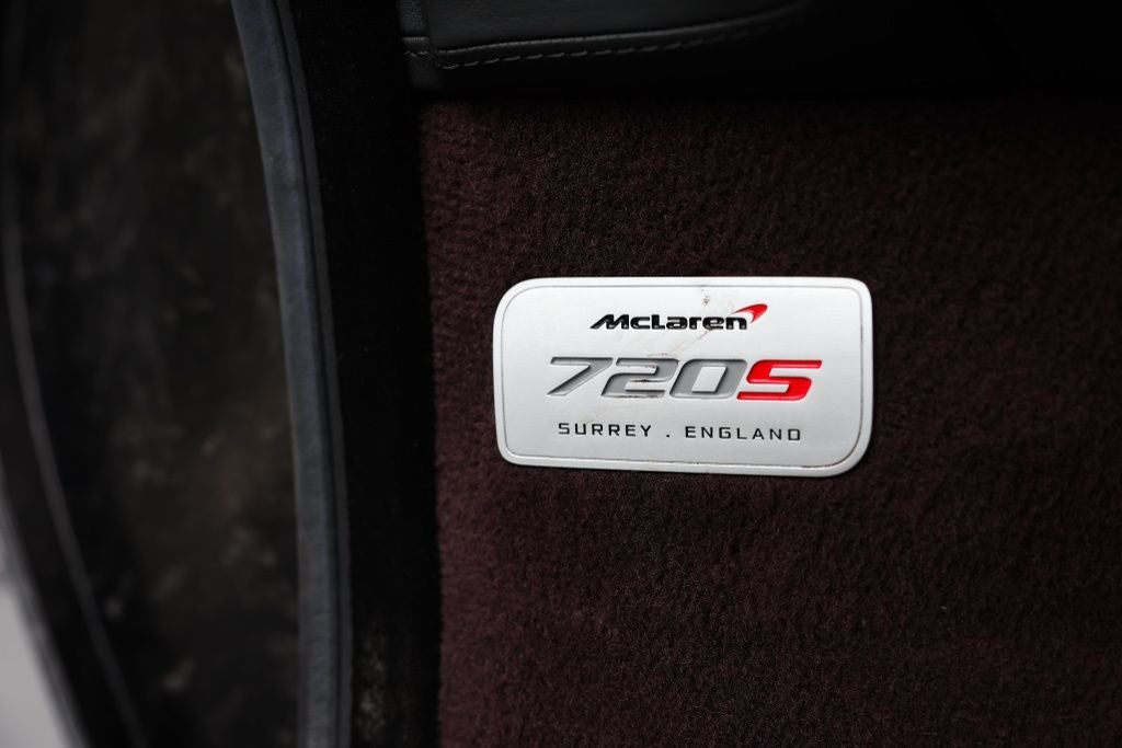 2018 McLaren 720S Base