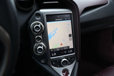 2018 McLaren 720S Base