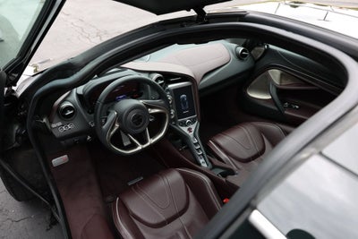 2018 McLaren 720S Base