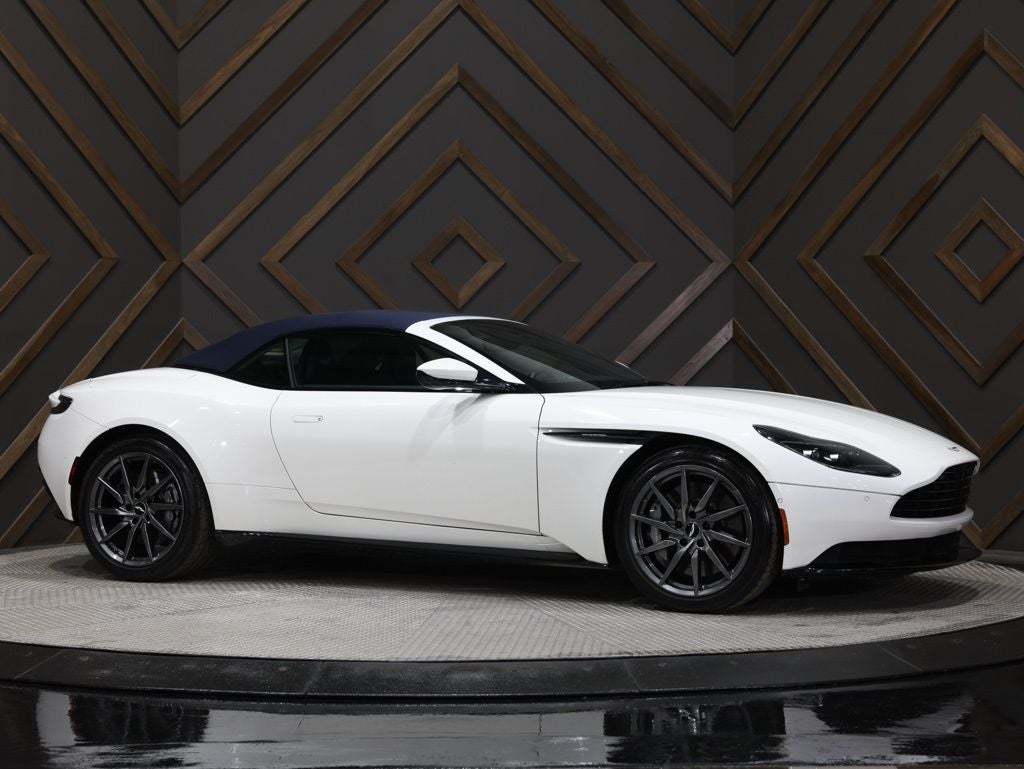 2019 Aston Martin DB11 Volante