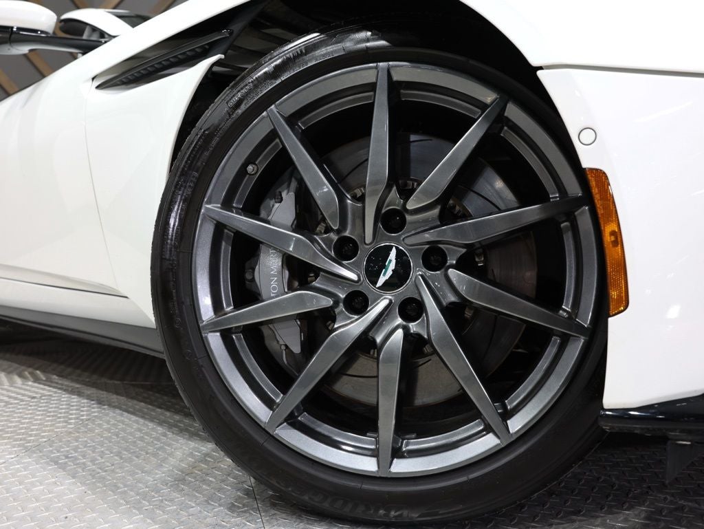 2019 Aston Martin DB11 Volante