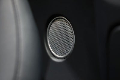 2022 Aston Martin Vantage Base