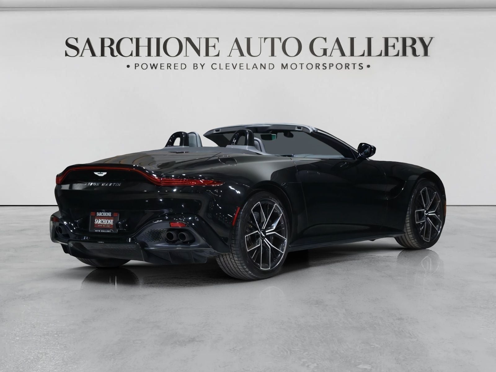 2022 Aston Martin Vantage Base