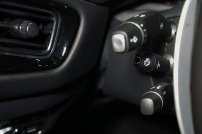 2022 Aston Martin Vantage Base