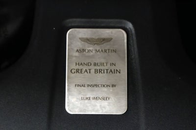 2022 Aston Martin Vantage Base