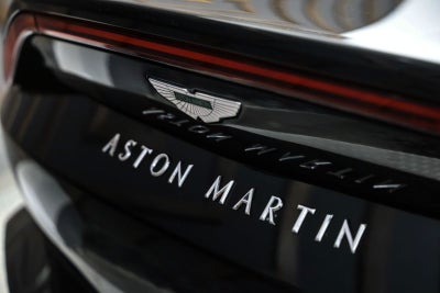 2022 Aston Martin Vantage Base
