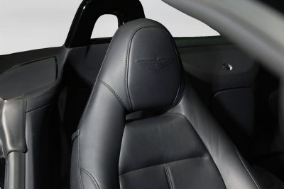 2022 Aston Martin Vantage Base