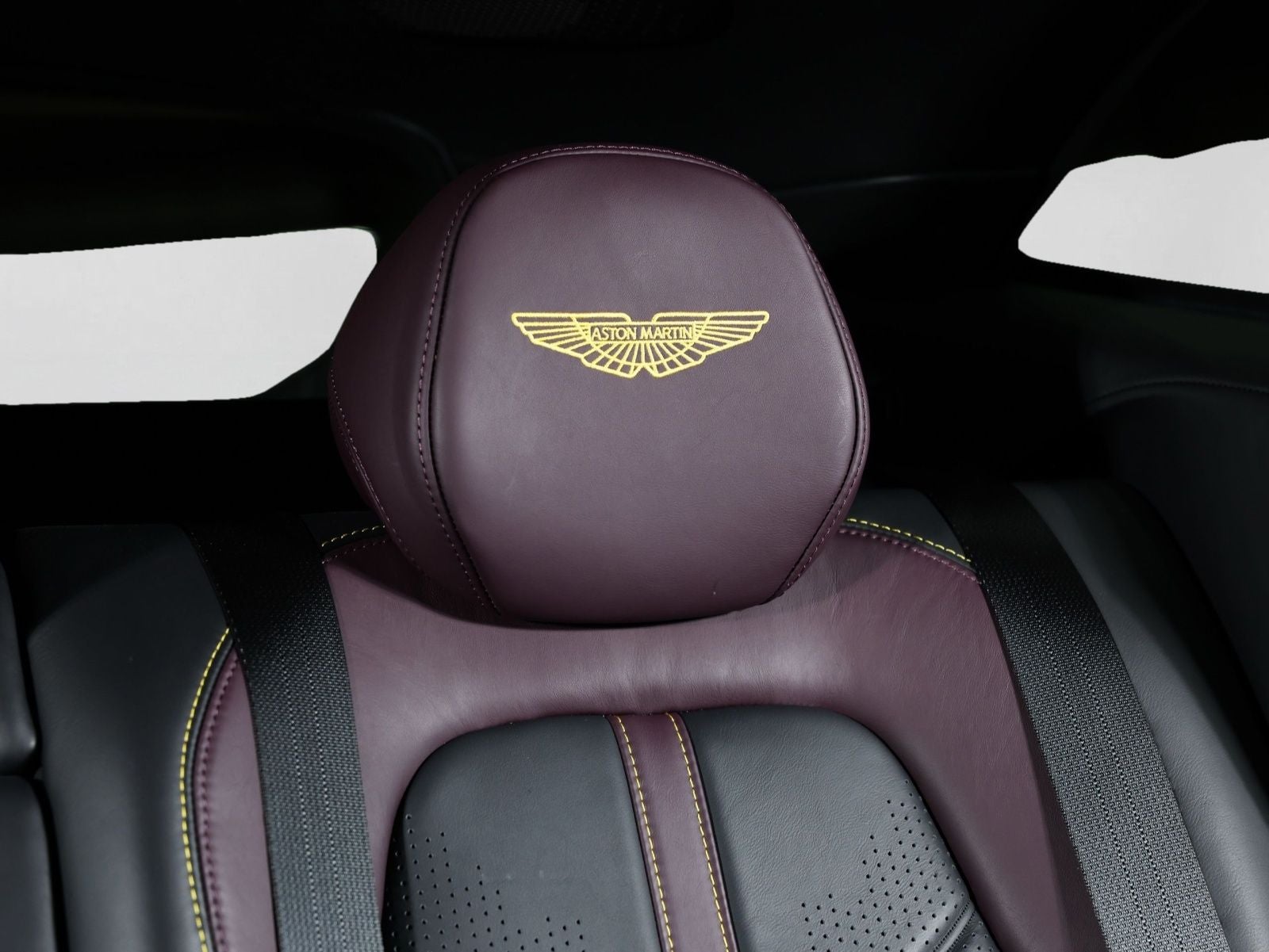 2024 Aston Martin DBX 707