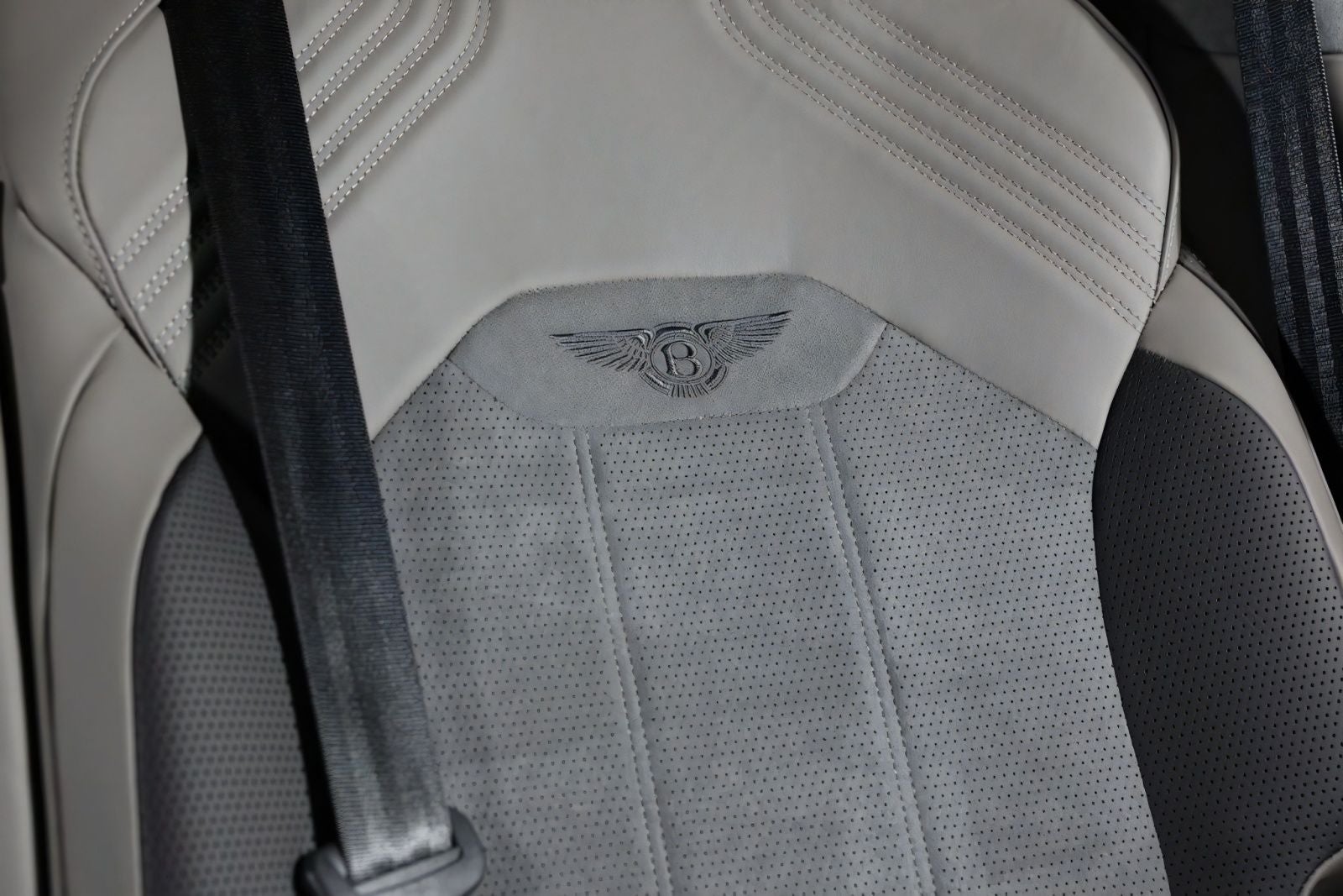 2022 Bentley Bentayga S V8