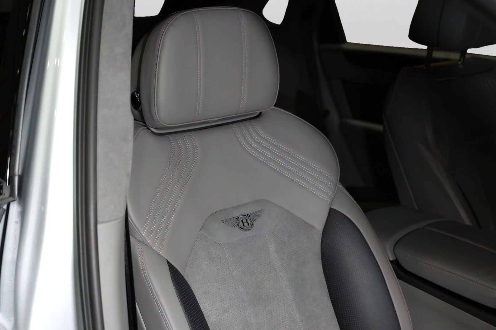 2022 Bentley Bentayga S V8