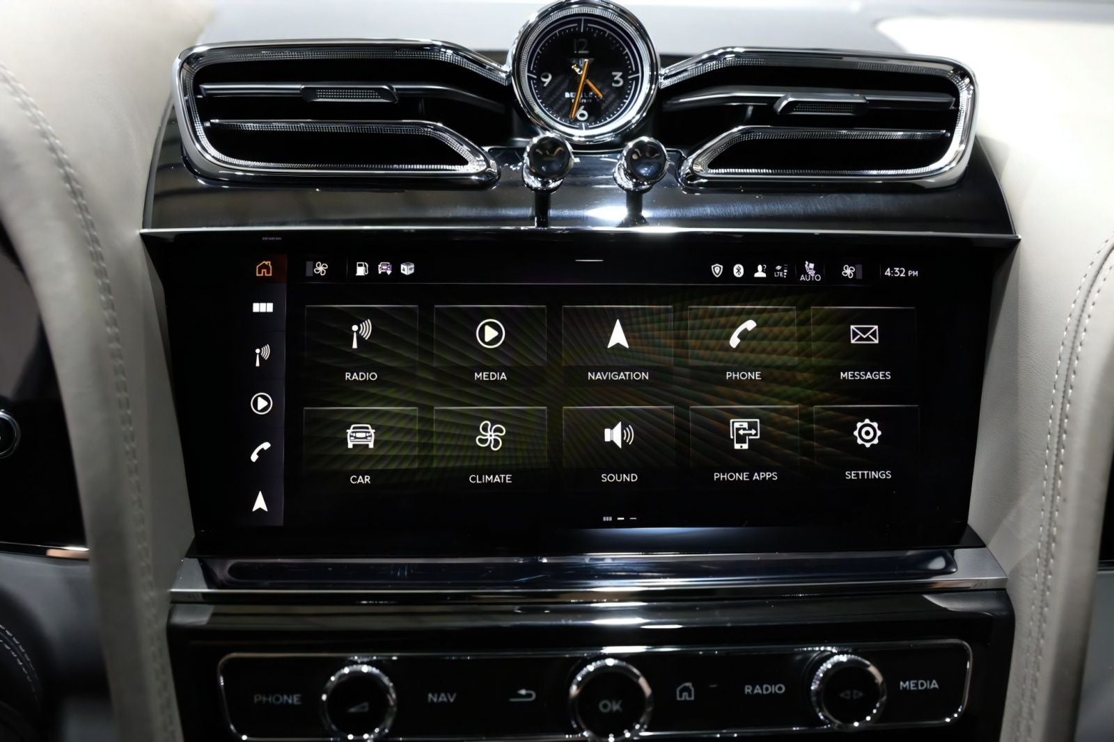 2022 Bentley Bentayga S V8