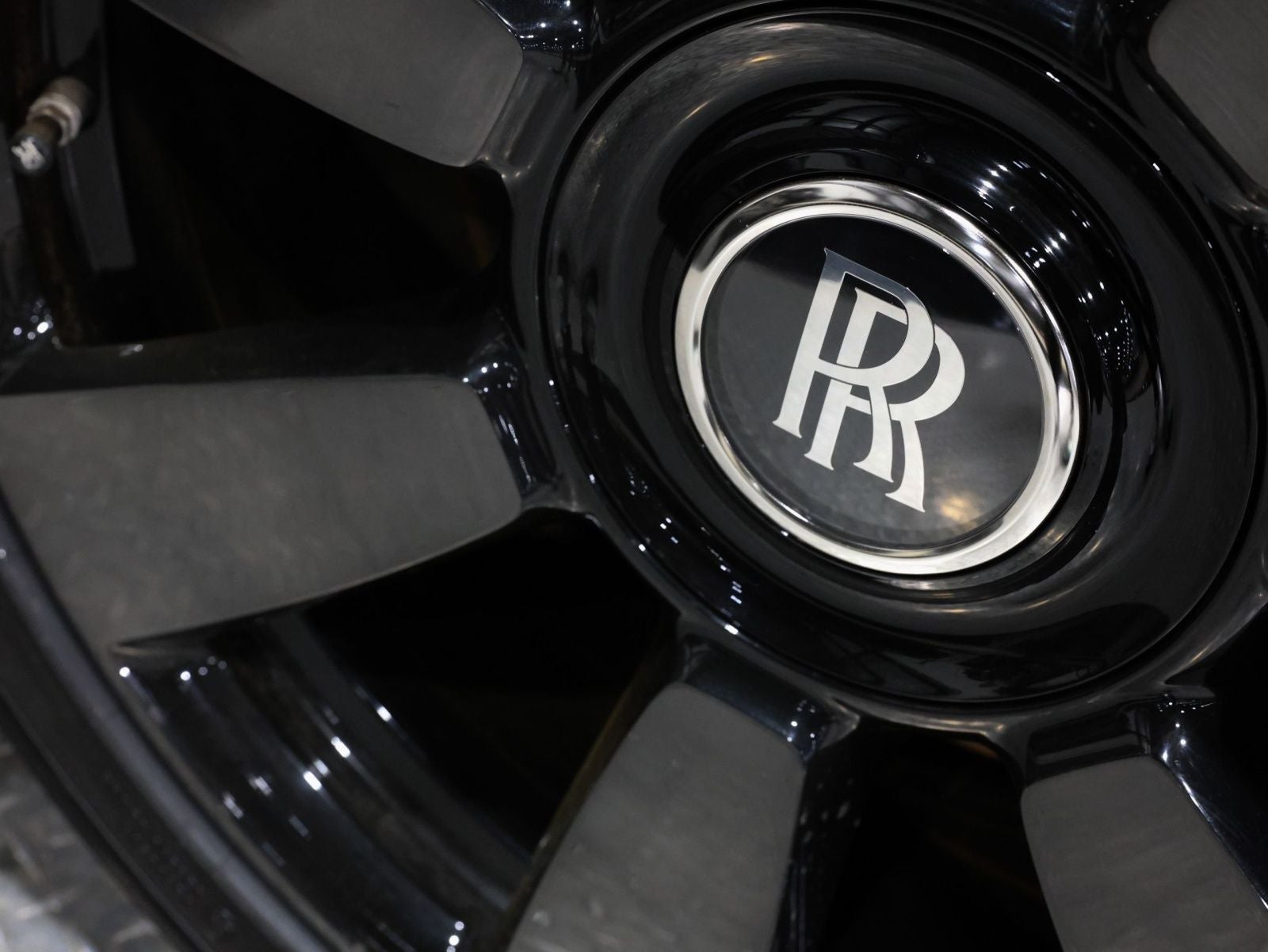 2019 Rolls-Royce Cullinan Sport Utility