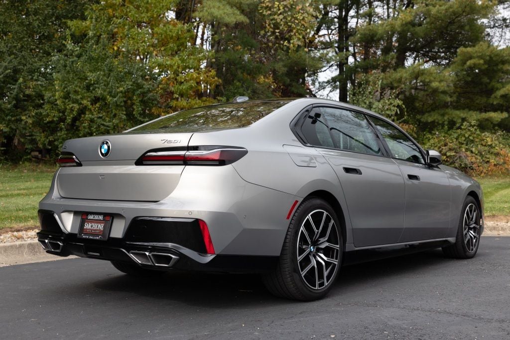 2024 BMW 7 Series 760i xDrive