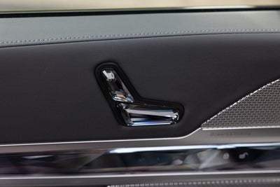 2024 BMW 7 Series 760i xDrive