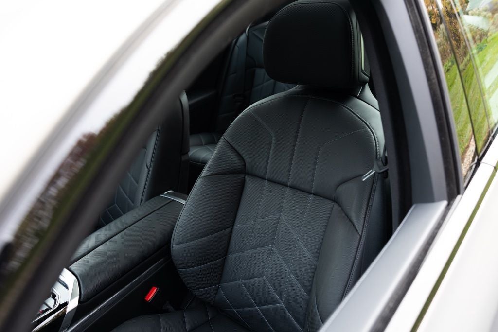 2024 BMW 7 Series 760i xDrive