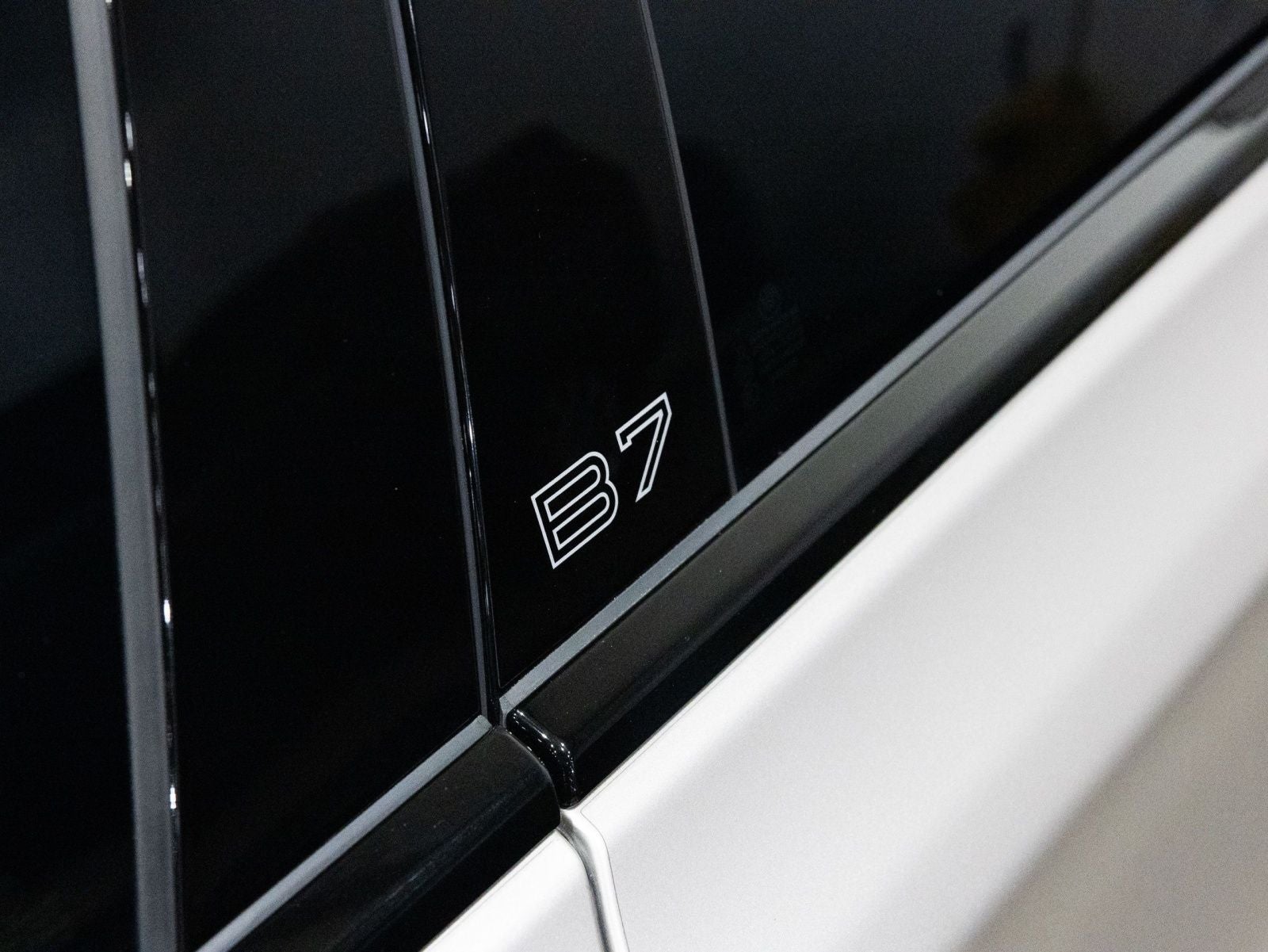 2022 BMW 7 Series ALPINA B7 xDrive