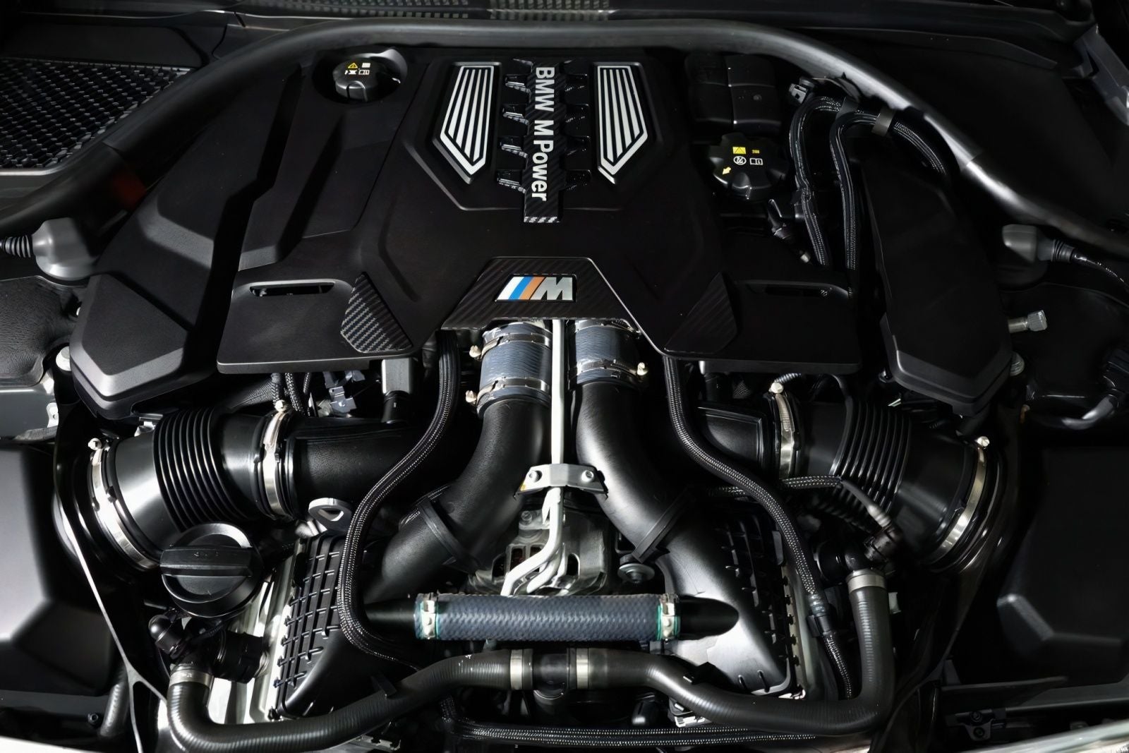 2024 BMW M8 Competition
