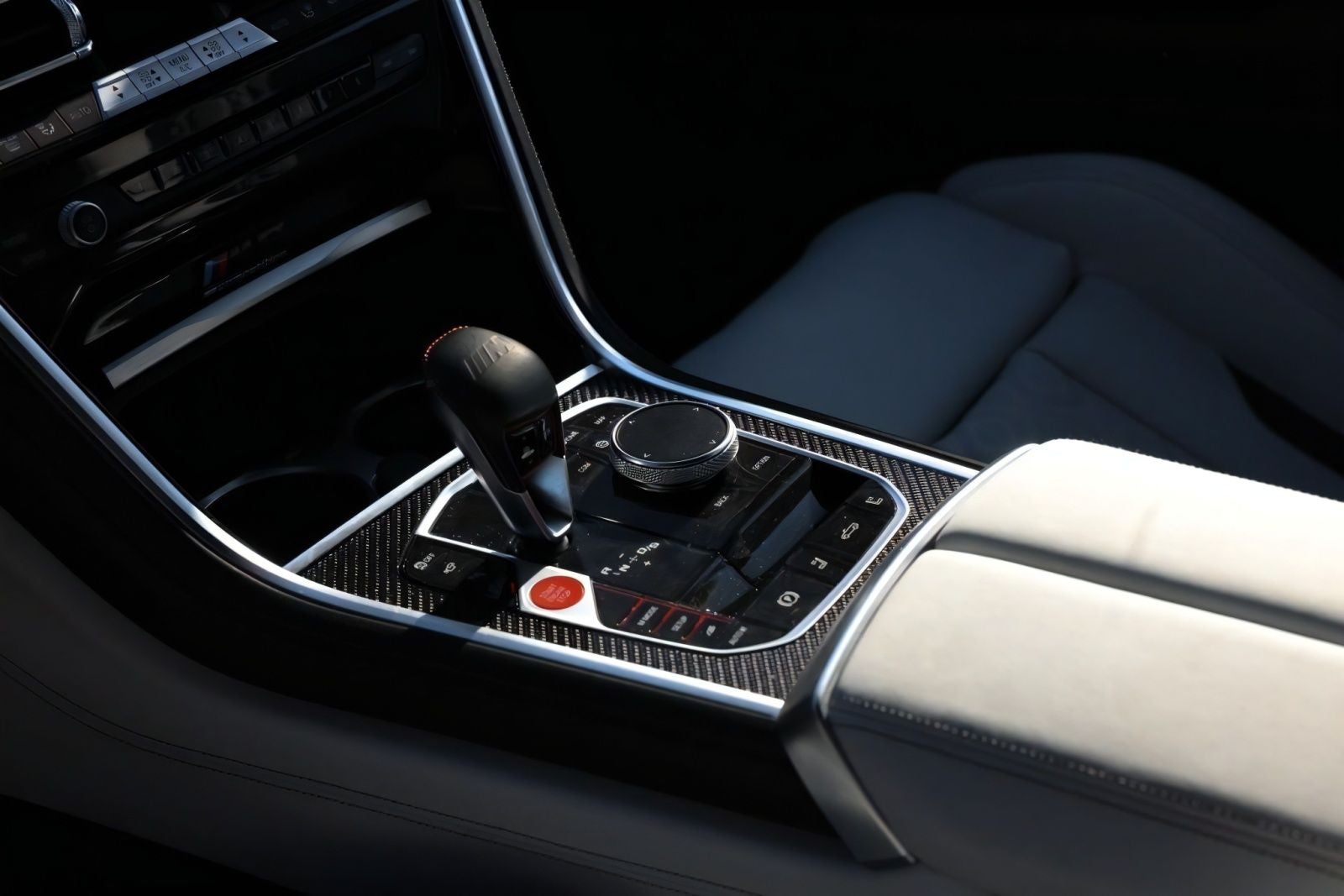 2024 BMW M8 Competition