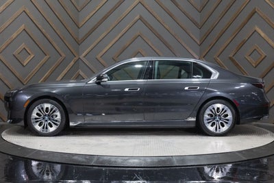 2025 BMW i7 xDrive60