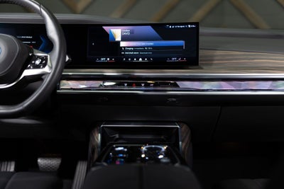 2025 BMW i7 xDrive60