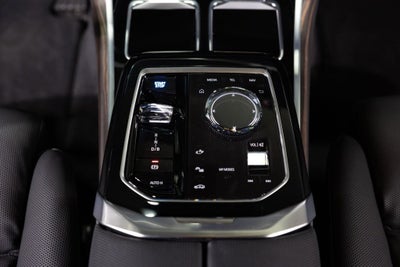 2025 BMW i7 xDrive60