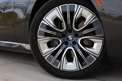 2025 BMW i7 xDrive60