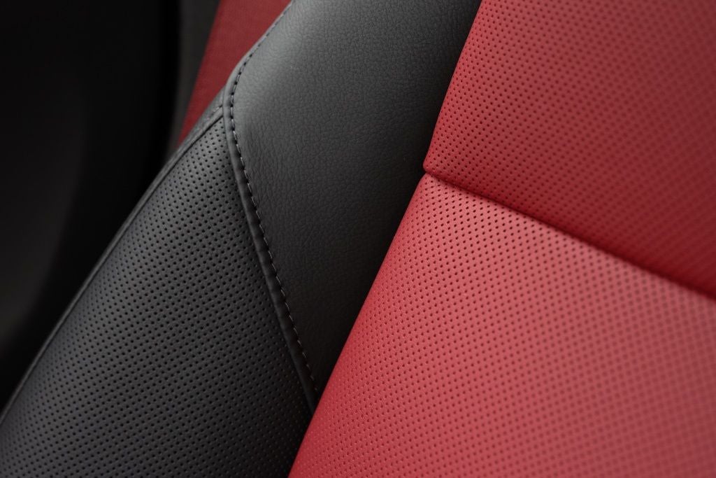 2025 Porsche 718 Cayman Base